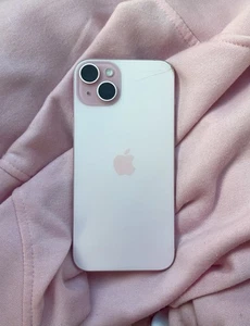 Apple iPhone 15 Plus 128 Go - ROSE débloqué très bon état - garantie Apple incluse - Photo 1 sur 3