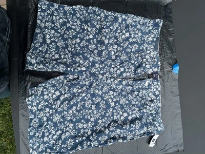 Gap Men's Flat Front Shorts, Blue, 40 - Image 1 of 3