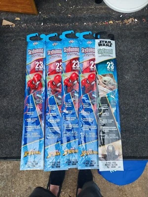 4 Spider-Man Marvel & 1 Gogru  23-Inch Tall with Handle Line & Ring Sky Kites - Image 1 of 2