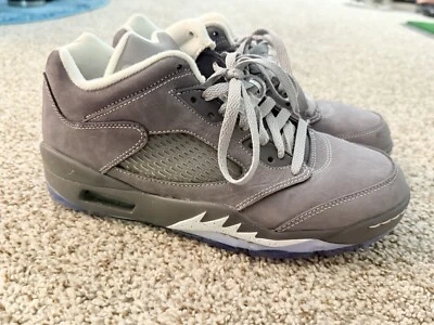 Zapatos de golf Air Jordan V bajos - gris lobo  Foto 1 de 4