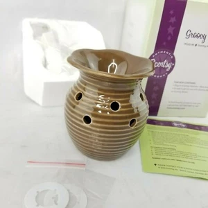 Scentsy Stövchen Plugin Scentsy Nachtlicht "Groovy Brown" Retired Open Box - Bild 1 von 5