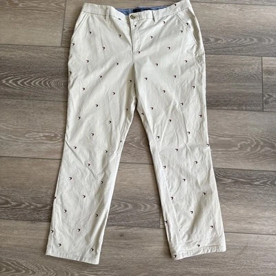 Tommy Hilfiger Hampton Heritage Chino Tan Heart Flag Logo Pattern Print Size 14 - Image 1 of 4