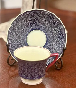 Vintage Demitasse Teetasse & Untertasse Set, Tschechoslowakei verziert, blau, roter Rand - Bild 1 von 9
