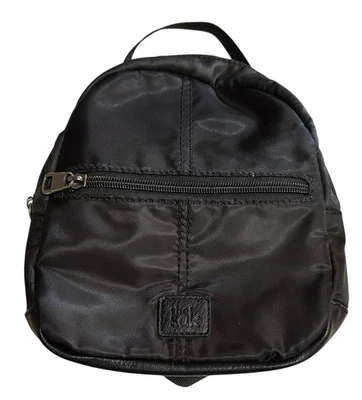 Mini Mochila de Viaje The Sak Esperato Negra con Cremallera Bolso para Mujer Foto 1 de 4