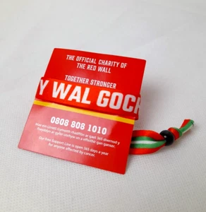 Cymru Wal Goch Wristbands / Wales Red Wall Wristbands limited edition unisex - Picture 1 of 5