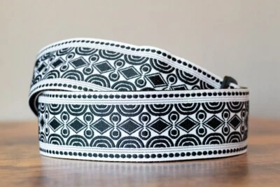 Черный жаккардовый ремешок Ernie Ball Beatnik - Изображение 1 из 4