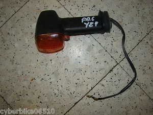YAMAHA 600 YZF - 2009 / 2010 - CLIGNOTANT ARRIERE GAUCHE - Picture 1 of 1