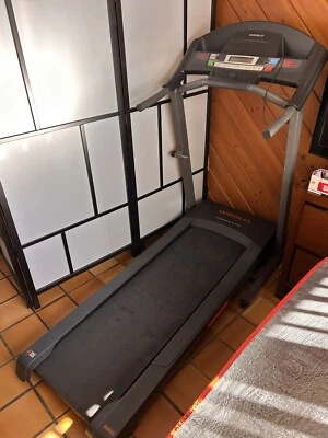 Cinta de correr plegable Weslo Cadence G5.9i Foto 1 de 4