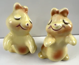 Yellow Bunny Hug Vintage von Van Tellingen Salz & Pfefferstreuer - Bild 1 von 10