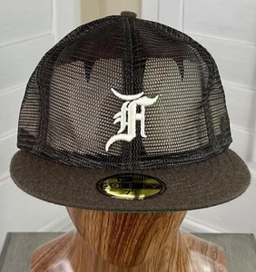 Fear Of God Essentials x New Era 59Fifty Truckermütze braun - tailliert Größe 7 1/4 - Bild 1 von 6
