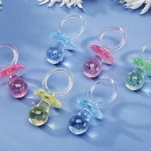 6 Große Multi Pastell Transparent 29x60mm Baby Schnuller Charms * - Bild 1 von 2