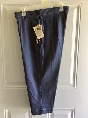 NWT Capris de Mujer con Cinta Métrica Elástica Azul Oscuro Talla 12 W33X 19". Foto 1 de 4