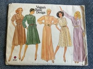 UNCUT*Vintage 80s Vogue Pattern 2741 Basic Design -Dresses -Size: 14 - Picture 1 of 6