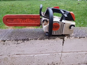 STIHL MS 200T Chainsaw Top Handle 35cc Pro Arborist Saw 14" Bar 2003 German Runs - Picture 1 of 12