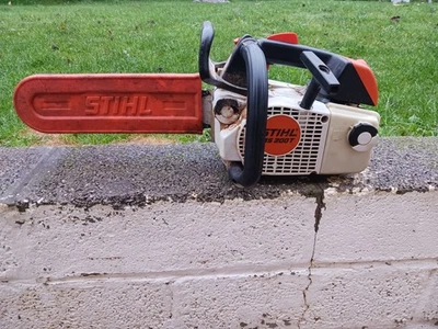 STIHL MS 200T Chainsaw Top Handle 35cc Pro Arborist Saw 14" Bar 2003 German Runs - Image 1 of 4