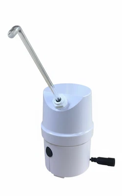 The cat fountain you never clean.  AquaPurr 4.5, battery and corded, Free Ship - Image 1 of 4