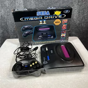 Sega Mega Drive 2 Console 16 Bit MK-1631-16 CIB 2 Controllers with Box - Picture 1 of 15