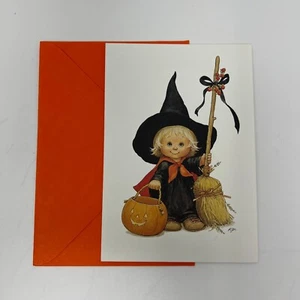 Tarjeta de felicitación Ruth Morehead niña bruja y escoba truco trato adolescente Halloweenies - Imagen 1 de 7