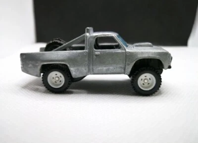 HOT WHEELS PROTOTYPE TEST-RUN RAW BODY RIVET '87 Dodge D100 TRUCK - RUBBER TIRES - Image 1 of 4