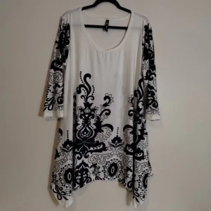 White Mark Women's Size 2XL 3/4 sleeve Black/White U-neck Blouse - Picture 1 of 5