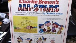 CHILDREN'S RECORDS /CHARLIE BROWN'S ALL-STARS w/ 12 PAGE BOOKLET UNITED FEATURE - Bild 1 von 2