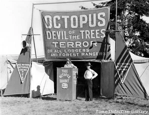 "Octopus" Devil of the Trees Terror Carnival Exhibit - Vintag Photo Print - Picture 1 of 1