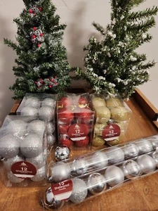 Shatterproof Christmas Ornaments Lot Of 52 Silver,Red,Gold Glitter Bulbs NEW 1½" - Picture 1 of 5