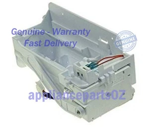AEQ32178402 Genuine LG Fridge Ice Maker Assembly GC-D247SL - Picture 1 of 1