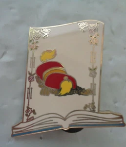 Parchi Disney - La Bella e la Bestia 30° Anniversario - Poggiapiedi - Spilla Mystery Box - Foto 1 di 1