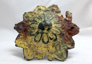 Fragmento de hebilla India paquete muy antiguo bronce dorado elemento decorativo - Imagen 1 de 4