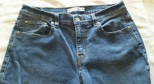 Levis Womens 515 Blue Jeans 10 Short  Boot Cut  Stretch Denim Pockets  Vintage - Picture 1 of 9