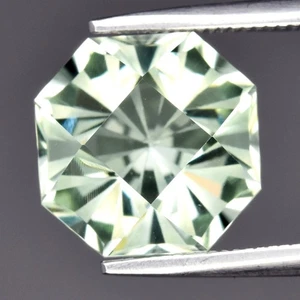 💎 3.45ct 9.5x9.3mm VVS Octagon Natural Green Amethyst - Brazil Gemstone - Picture 1 of 4