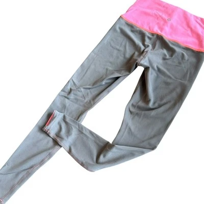 Lululemon Leggings  Size 4 Pink & Gray  Reversible High Rise 7/8 Length Leggings - Image 1 of 4