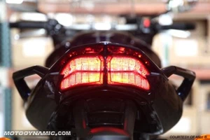 fit 2006-2015 Yamaha FZ1 FZ-1 SMOKE SEQUENTIAL TURN SIGNALS LED Tail Light - Foto 1 di 1