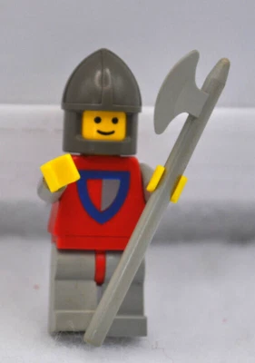 Lego Clásico Castillo Caballero Minifigura Castillo Amarillo 375 6075 Casco Lote Hacha G Foto 1 de 2