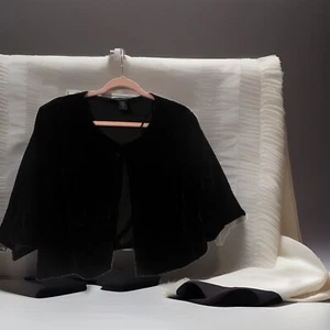 Vintage Parker & Quinn Women’s Black Velour Formal Jacket Size XL - Picture 1 of 4
