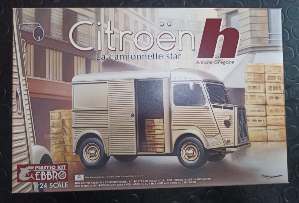Citroen H La Camionnette Star Scala 1/24 Kit Montaggio Plastic Kit Ebbro - Immagine 1 di 1