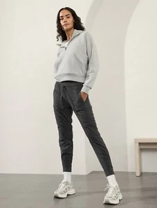 Athleta Attitude Mid Rise Jogger Pant 0 Petite Black Sand #988416 - Picture 1 of 4