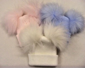  BABY GIRL BOY FAUX FUR 2 POM POM HAT WARM KNITTED DOUBLE BOBBLE PINK WHITE BLUE - Picture 1 of 2