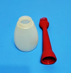 The Pampered Chef #1755 Silicone Basting Brush 18½" - Picture 1 of 6