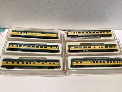 N Scale Con-Cor  (6) CNW  Chicago & NorthWestern Passenger Cars . . SEE PICTURES - Image 1 of 4