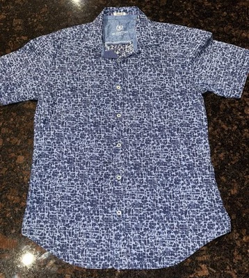 Bugatchi Shirt Mens Size Medium Blue Shaped Fit Button Up Short Sleeve * EUC - Image 1 of 4