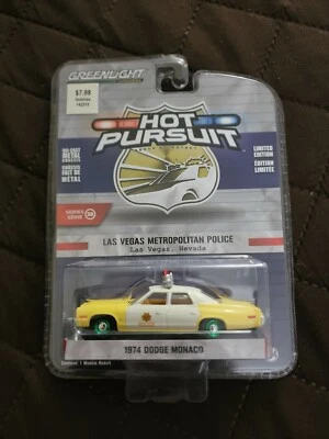 GREENLIGHT GREEN MACHINE HOT PURSUIT 1974 DODGE MONACO LAS VEGAS POLICE 1:64 NEW - Image 1 of 4