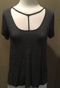 Mossimo Supply Co. M Beachy Black & White Striped T-Shirt Top W Short Sleeves - Picture 1 of 12