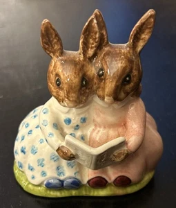 1974 Royal Doulton England DB9 Bunnykins STORYTIME Bunnies Lesefigur - Bild 1 von 3