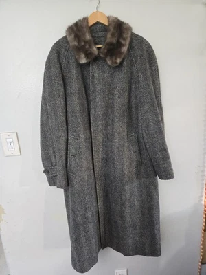 Burberrys Shetland Tweed Fur Trim Long Coat Luxury classic design Mens 52 *flaw* - Image 1 of 4