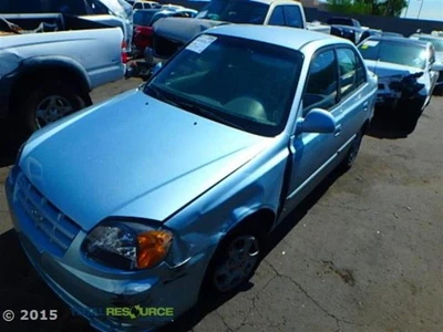 Espejo retrovisor derecho usado se adapta a: Hyundai Accent 2005 pintado eléctrico grado A derecho Foto 1 de 4