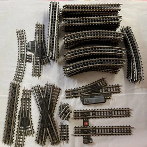 Trix Express H0 IN Set Pappschienen Ca 80 Pieces With Points And Crossing - Picture 1 of 5
