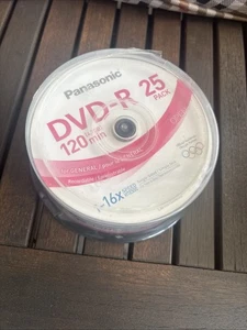 Panasonic DVD-R 1-16x Speed 4,7GB 25 Stk - Bild 1 von 3