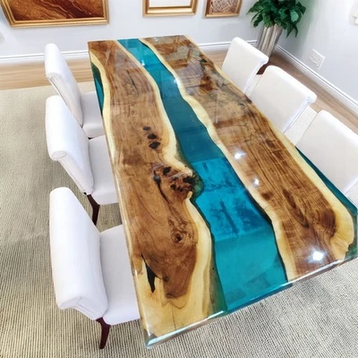 Mesa de comedor de río de resina epoxi Live Edge de lujo - madera artesanal y azul océano Foto 1 de 4